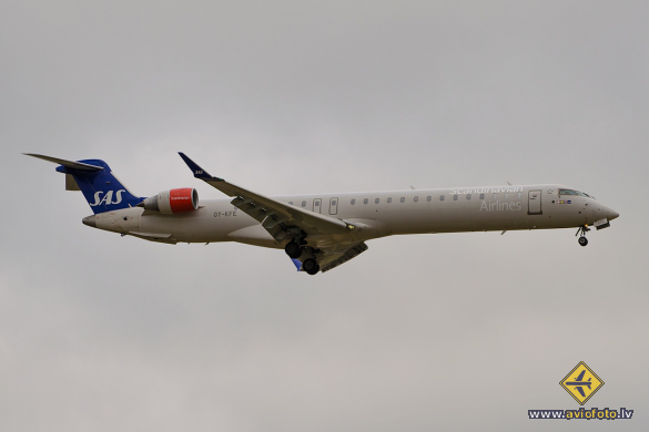 Bombardier CRJ-900ER (CL-600-2D24)