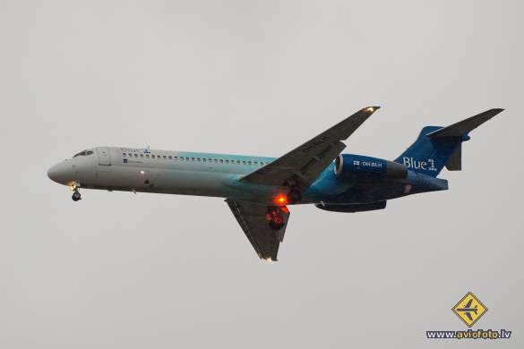 Boeing 717-2CM