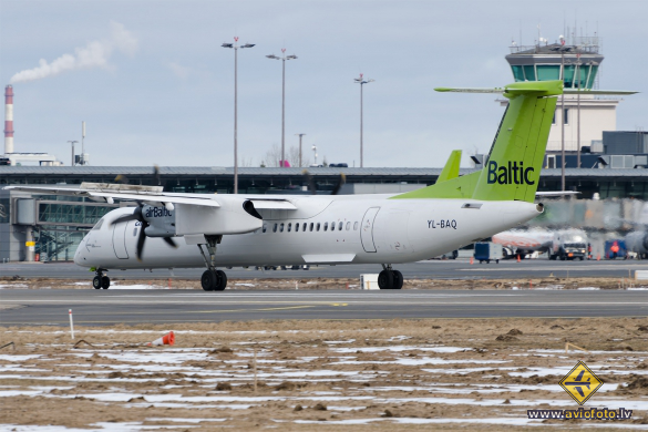 Bombardier DHC-8-402 Q400