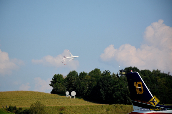 Airbus A330-343