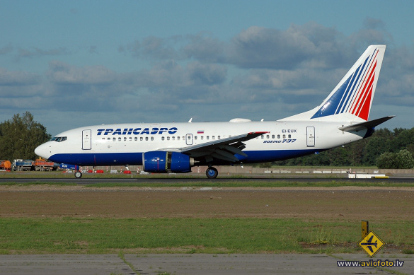 Boeing 737-7Q8