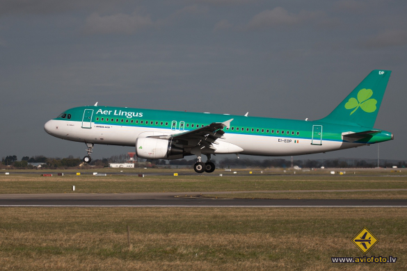 Airbus A320-214