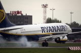 Boeing 737-8AS