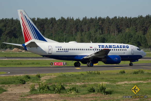 Boeing 737-7Q8
