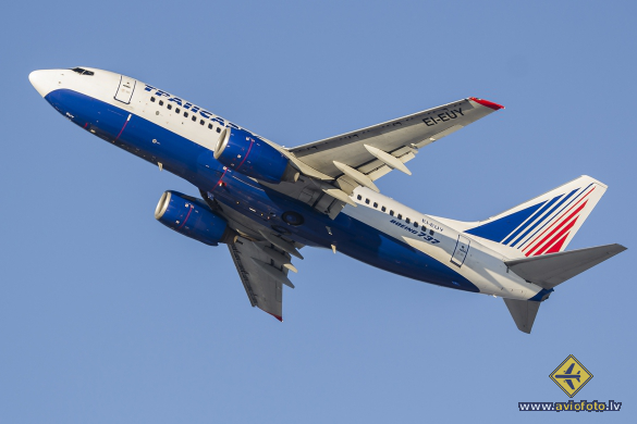 Boeing 737-7Q8