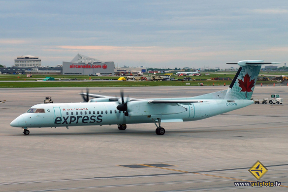 Bombardier DHC-8-402 Q400
