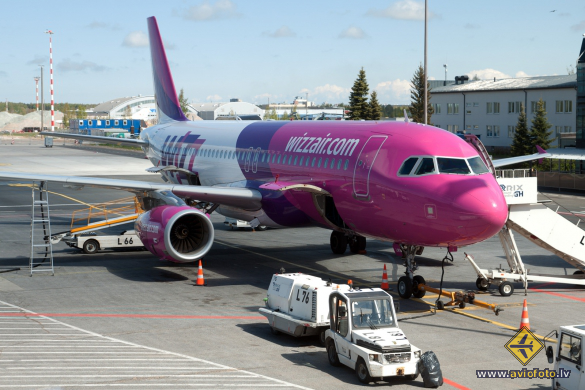 Airbus A320-232