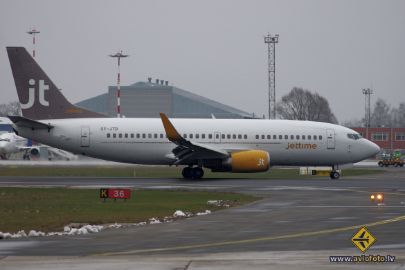 Boeing 737-3Y0