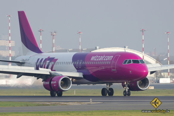Airbus A320-232