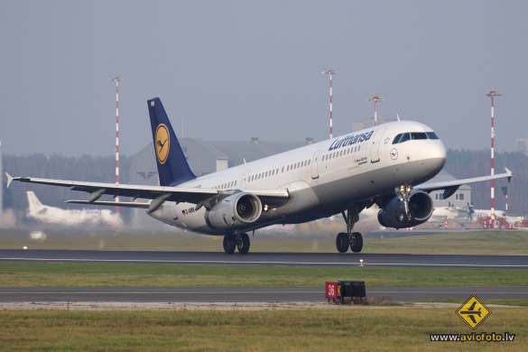 Airbus A321-131