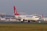 Boeing 737-8F2