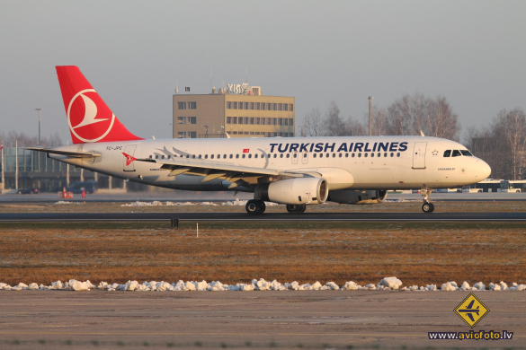 Airbus A320-232