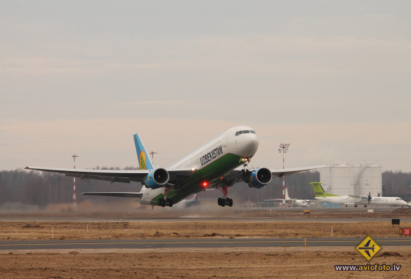 Boeing 767-33P/ER