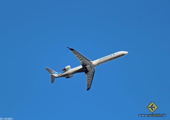 Bombardier CRJ-900ER (CL-600-2D24)