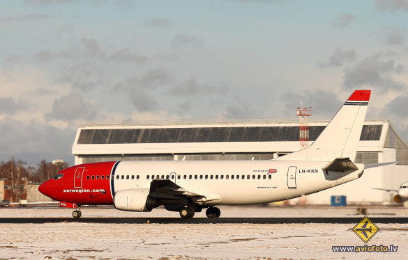 Boeing 737-3Y0