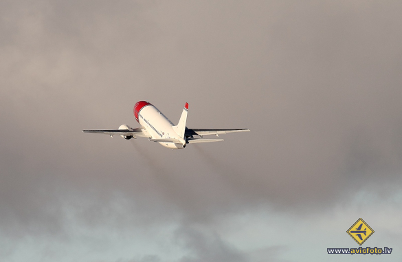 Boeing 737-3Y0