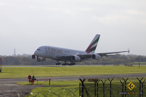 Airbus A380-861