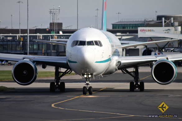 Boeing 767-324/ER