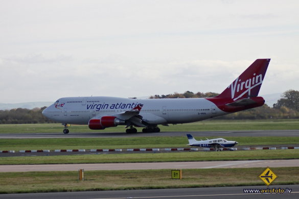 Boeing 747-443