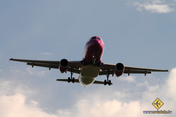 Airbus A320-232
