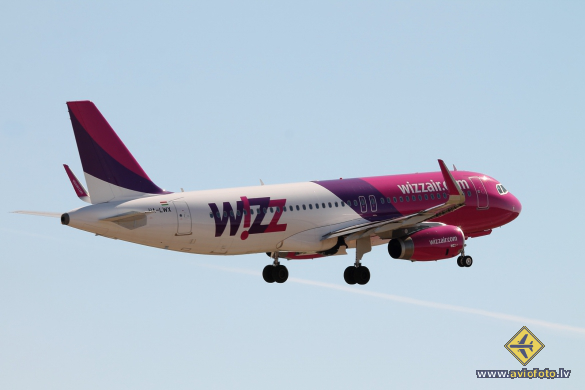 Airbus A320-232