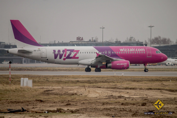 Airbus A320-232