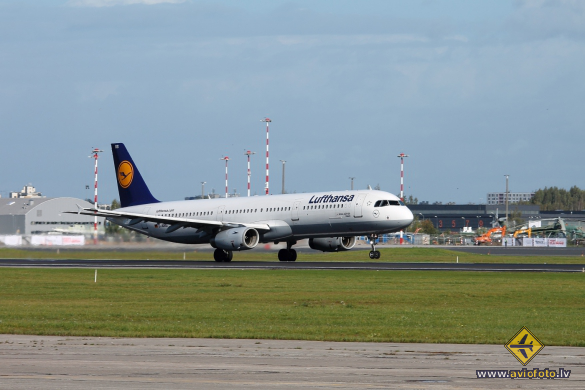 Airbus A321-131