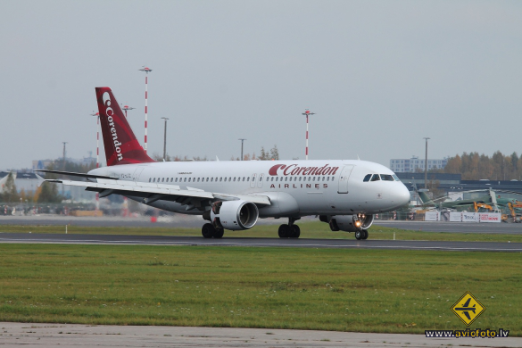 Airbus A320-214