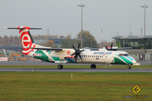 Bombardier DHC-8-402 Q400