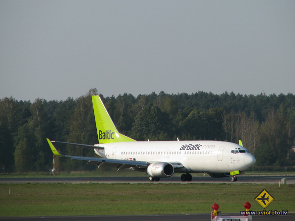 Boeing 737-33A