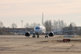 Boeing 737-522