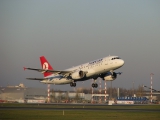 Airbus A320-214