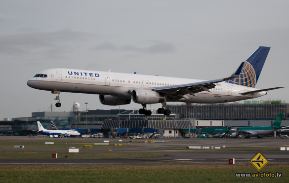 Boeing 757-224