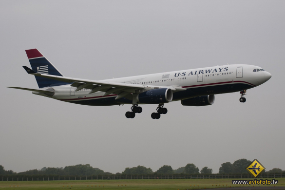 Airbus A330-243