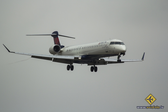 Bombardier CRJ-900ER (CL-600-2D24)