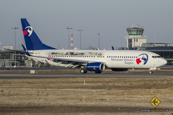 Boeing 737-8FN