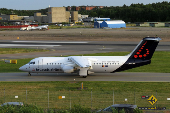 British Aerospace Avro 146-RJ100