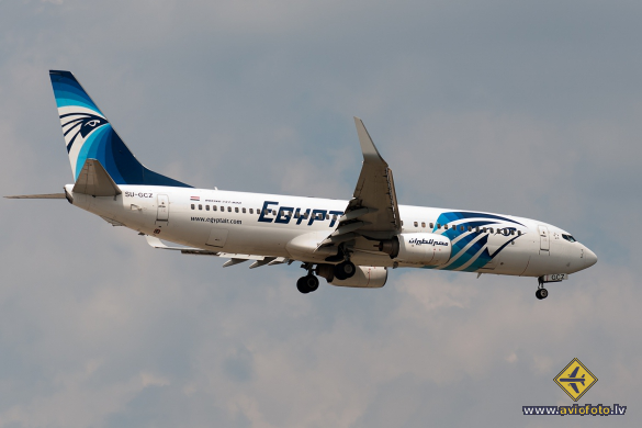 Boeing 737-866