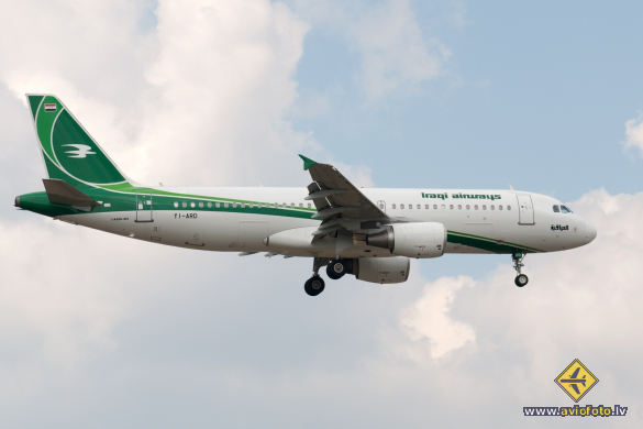 Airbus A320-214