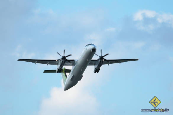 Bombardier DHC-8-402 Q400