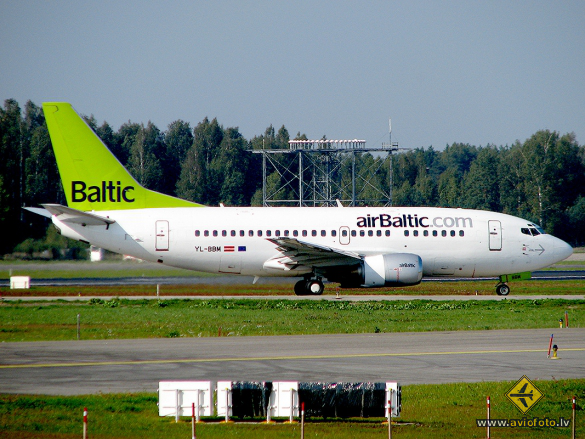 Boeing 737-522