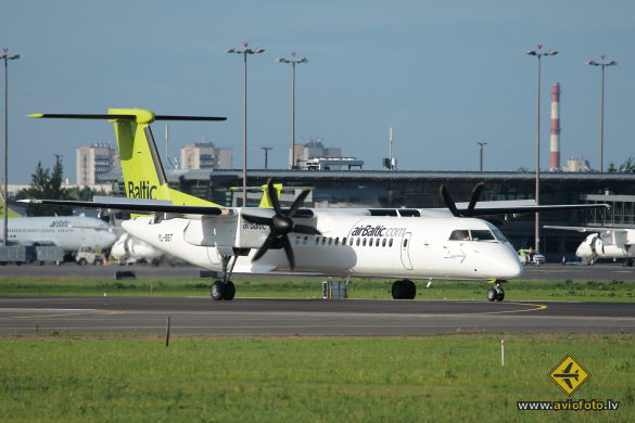 Bombardier DHC-8-402 Q400
