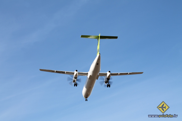 Bombardier DHC-8-402 Q400