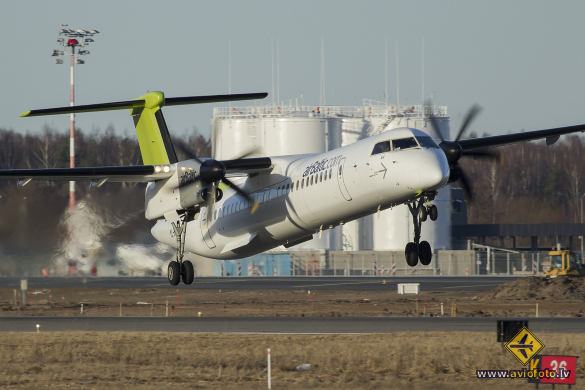 Bombardier DHC-8-402 Q400