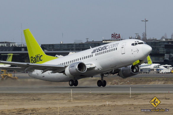 Boeing 737-33A
