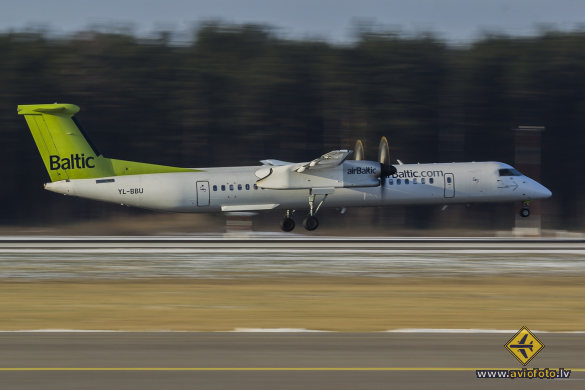 Bombardier DHC-8-402 Q400