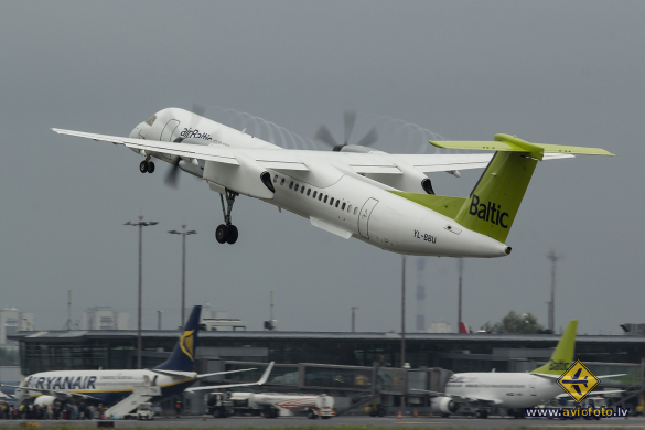Bombardier DHC-8-402 Q400