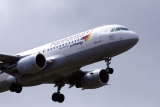 Airbus A320-214