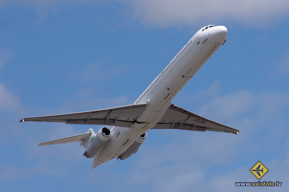 McDonnell Douglas MD-82 (DC-9-82)
