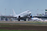 Boeing 737-524